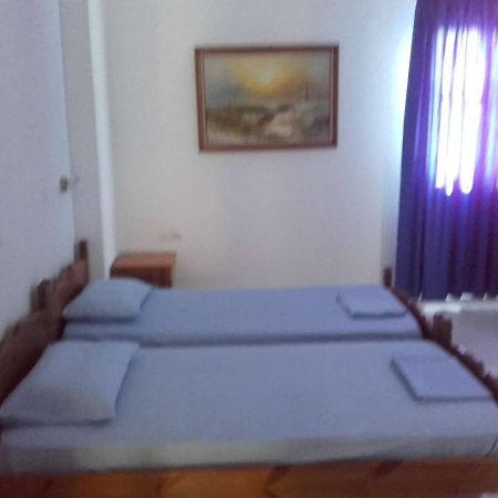Nikos Apartments Lefkos  Exteriör bild