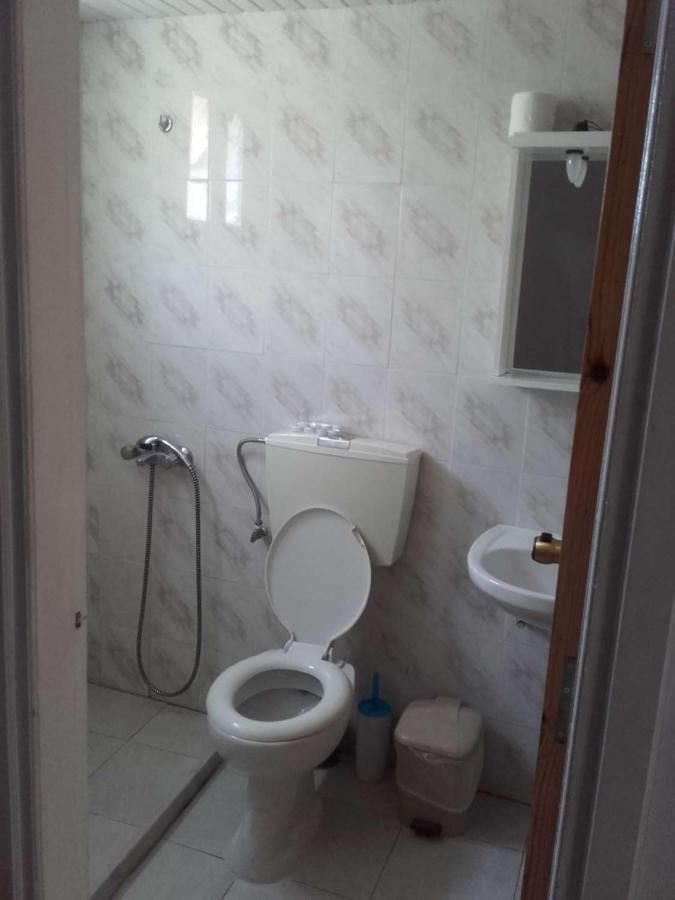Nikos Apartments Lefkos  Exteriör bild