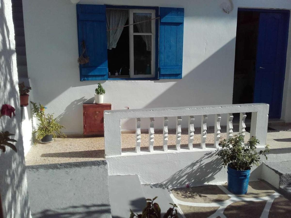 Nikos Apartments Lefkos  Exteriör bild