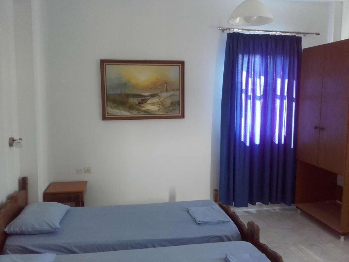 Nikos Apartments Lefkos  Exteriör bild